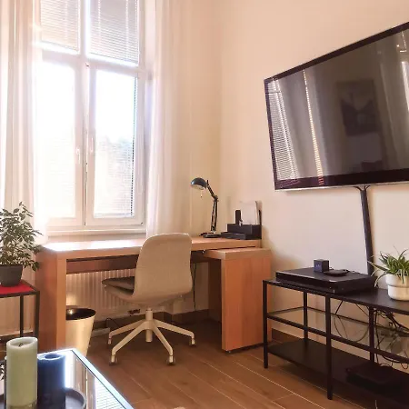 Apartment Cozyhome In Old Town, Presidential Bratislava
